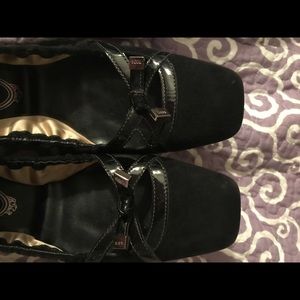 EUC Tod’s suede driving shoes